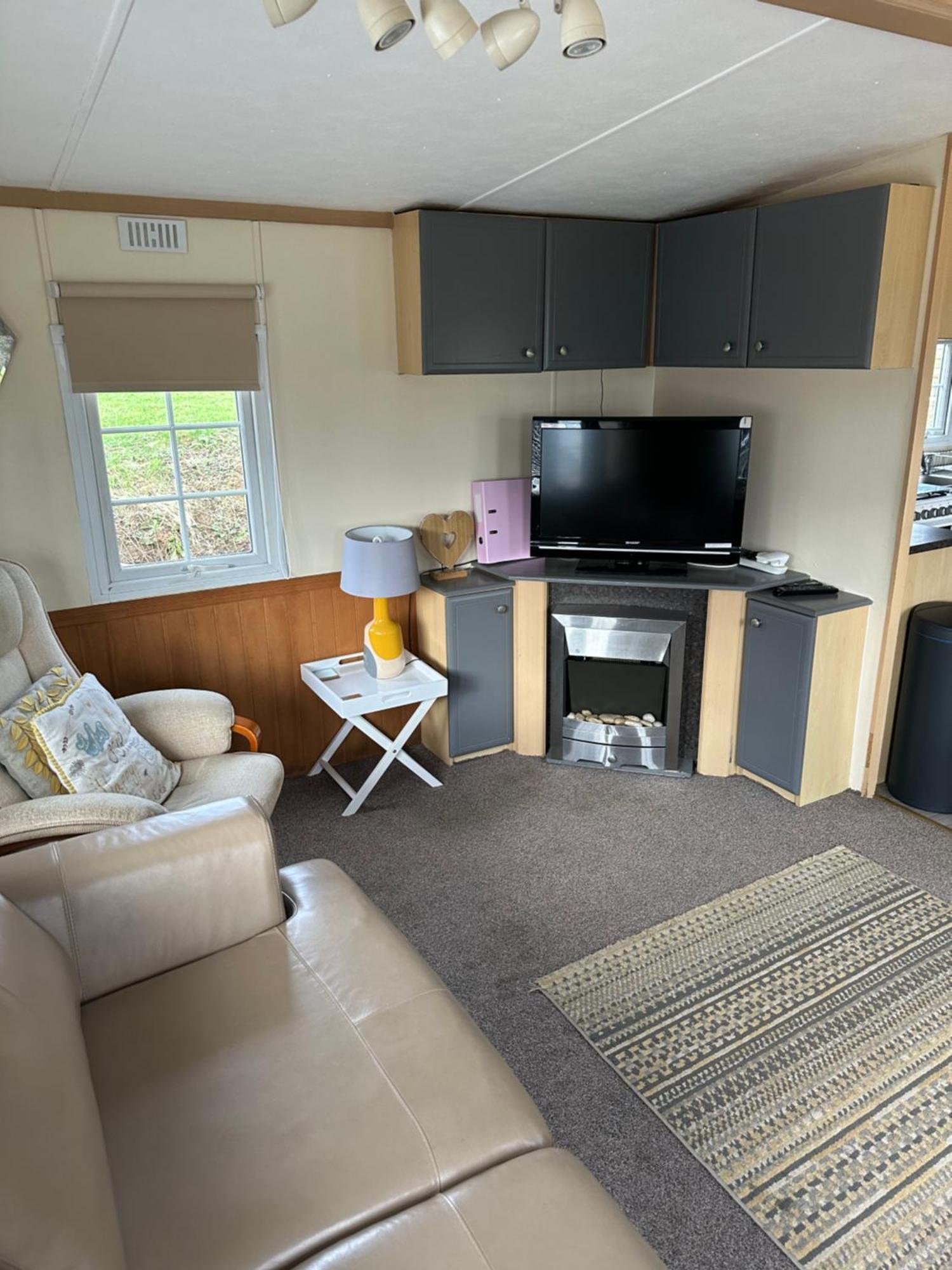 Static Mobile Home Set In Our 20 Acres Of Farmland Horspath Bagian luar foto